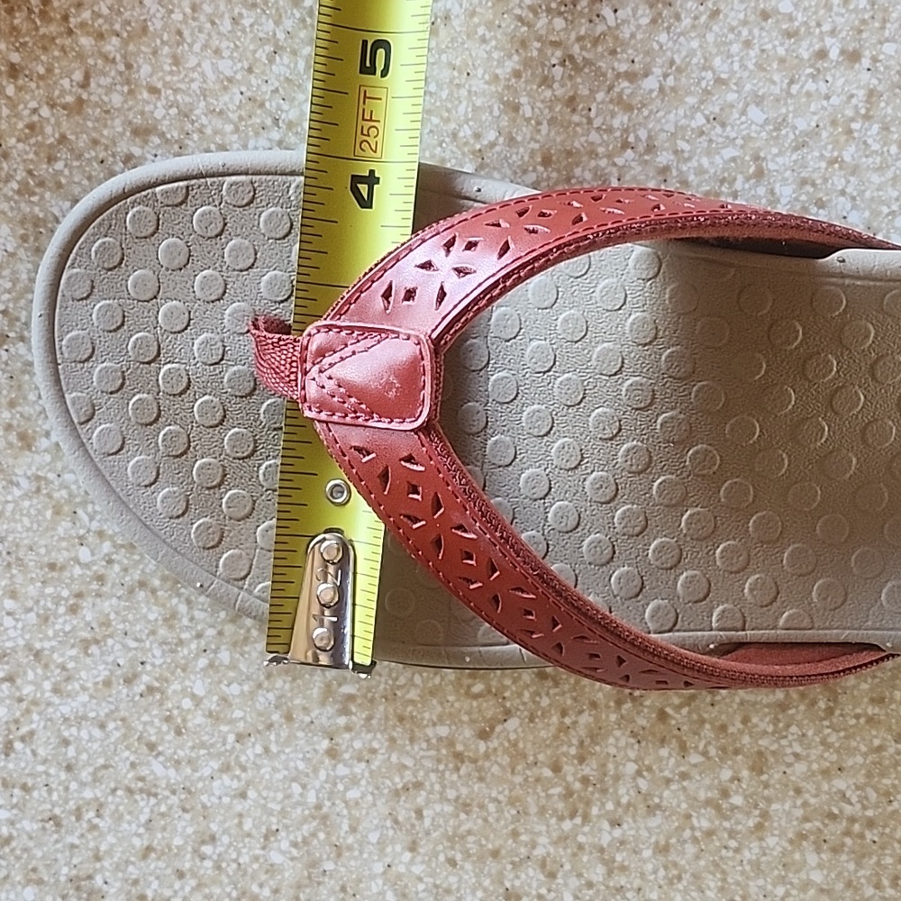 Vionic Orthotic Toe Post Sandal With Vio Motion Rust Size 8 - Picture 7 of 9